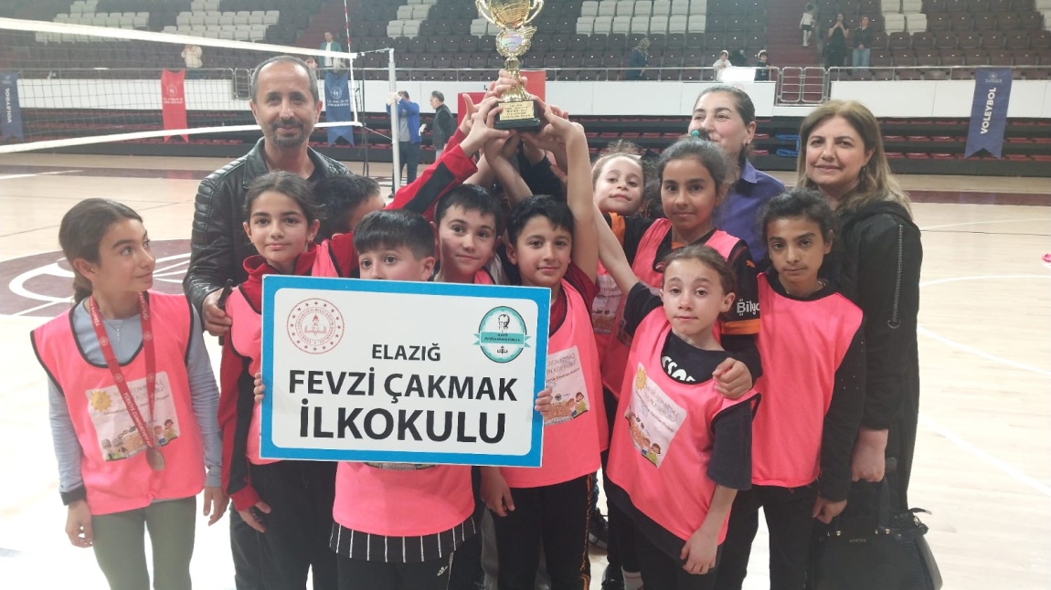 GELENEKSEL ÇOCUK OYUNLARI BÖLGE BİRİNCİLİĞİ